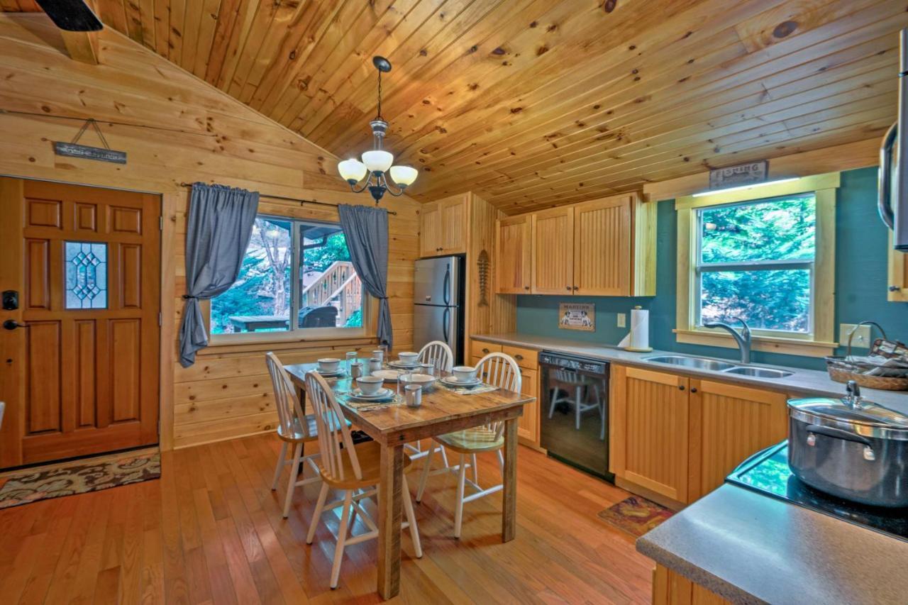 Bryson City Cabin With Fire Pit On Coopers Creek! Dış mekan fotoğraf