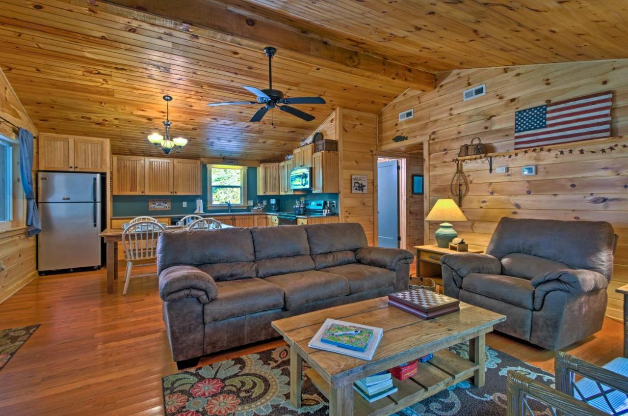 Bryson City Cabin With Fire Pit On Coopers Creek! Dış mekan fotoğraf